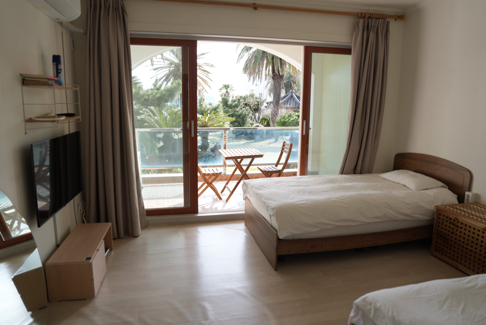 Room 'A'